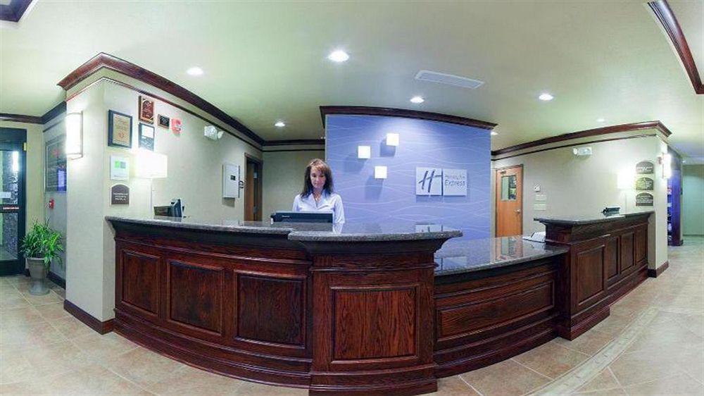 Baymont Inn & Suites By Wyndham Sturgis Esterno foto