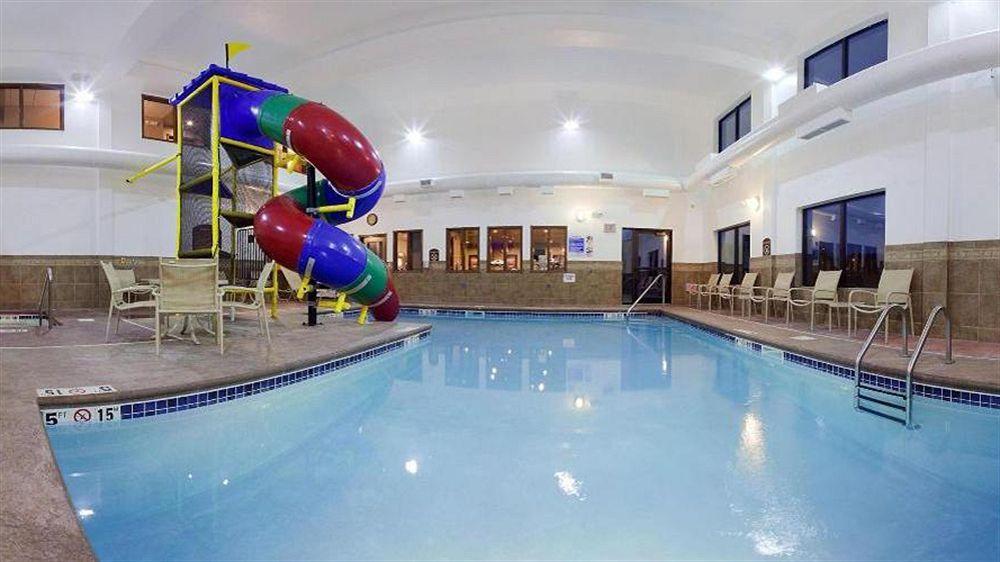 Baymont Inn & Suites By Wyndham Sturgis Esterno foto