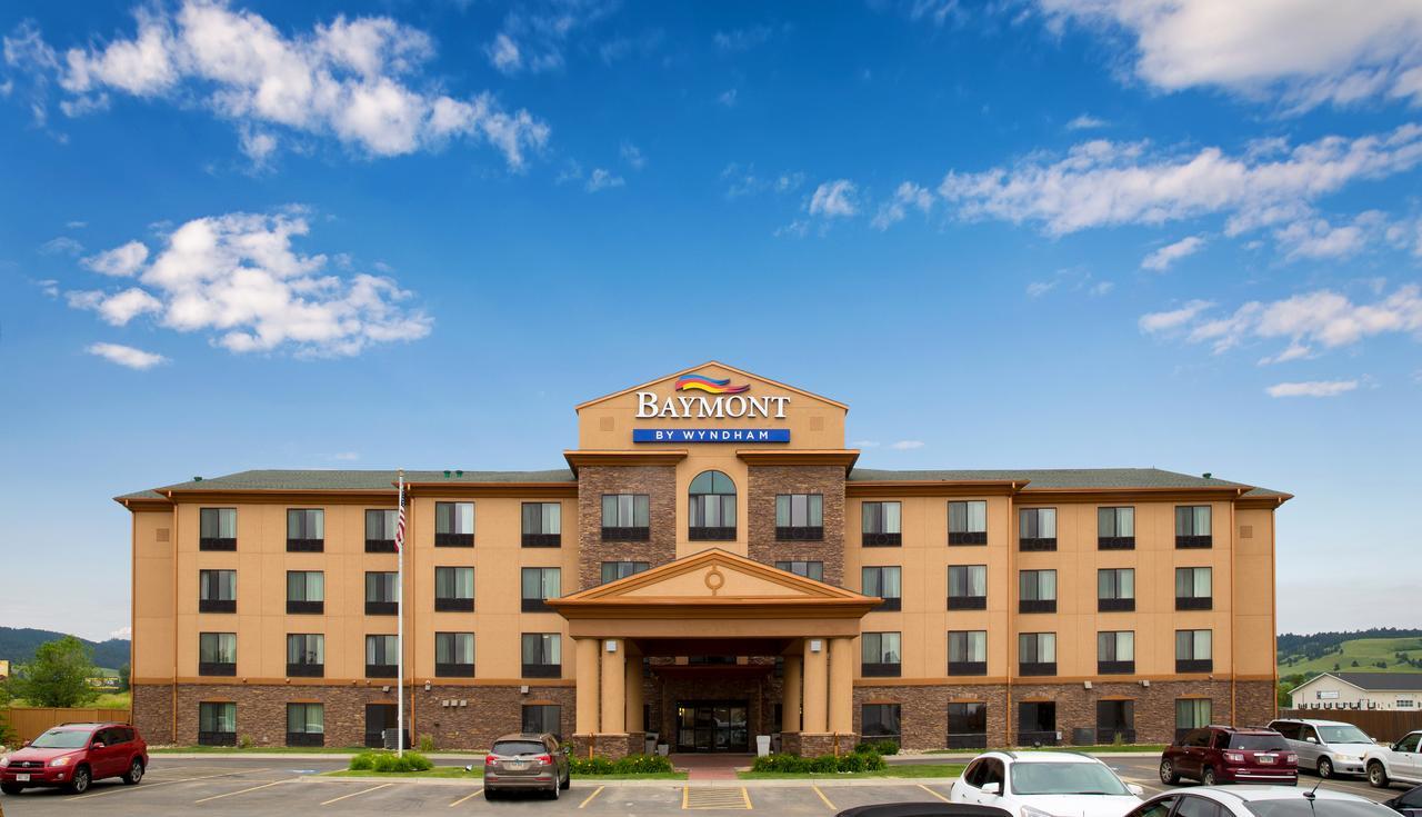 Baymont Inn & Suites By Wyndham Sturgis Esterno foto