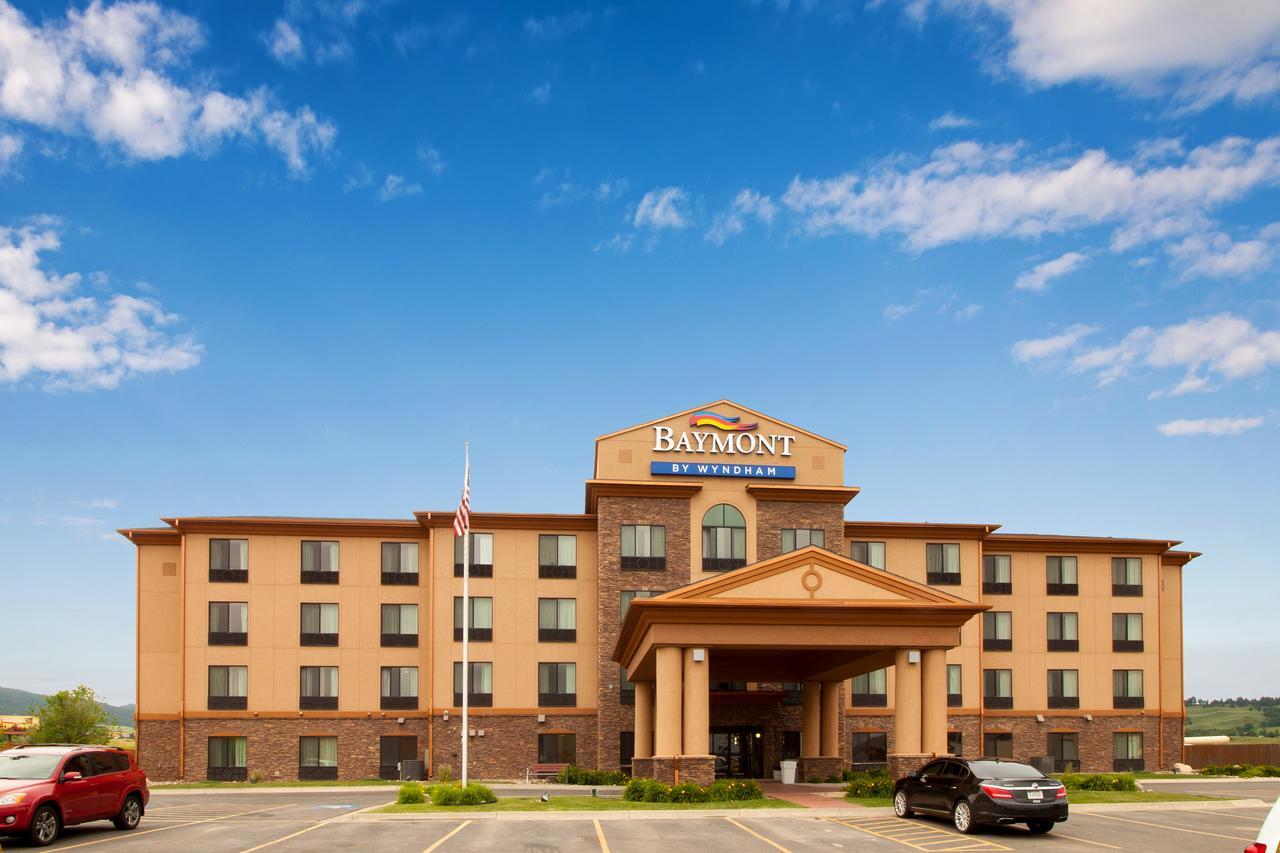 Baymont Inn & Suites By Wyndham Sturgis Esterno foto