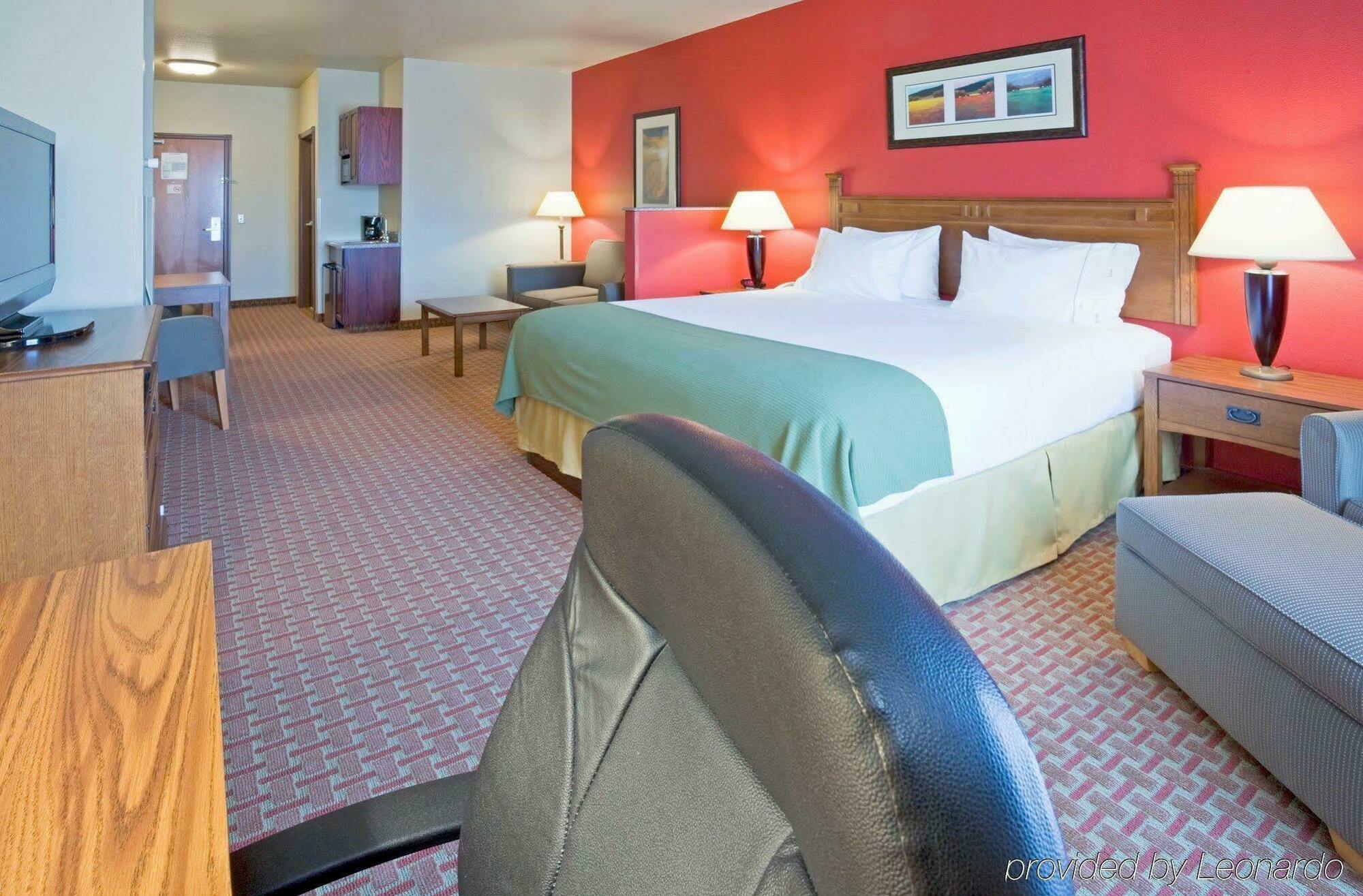 Baymont Inn & Suites By Wyndham Sturgis Esterno foto